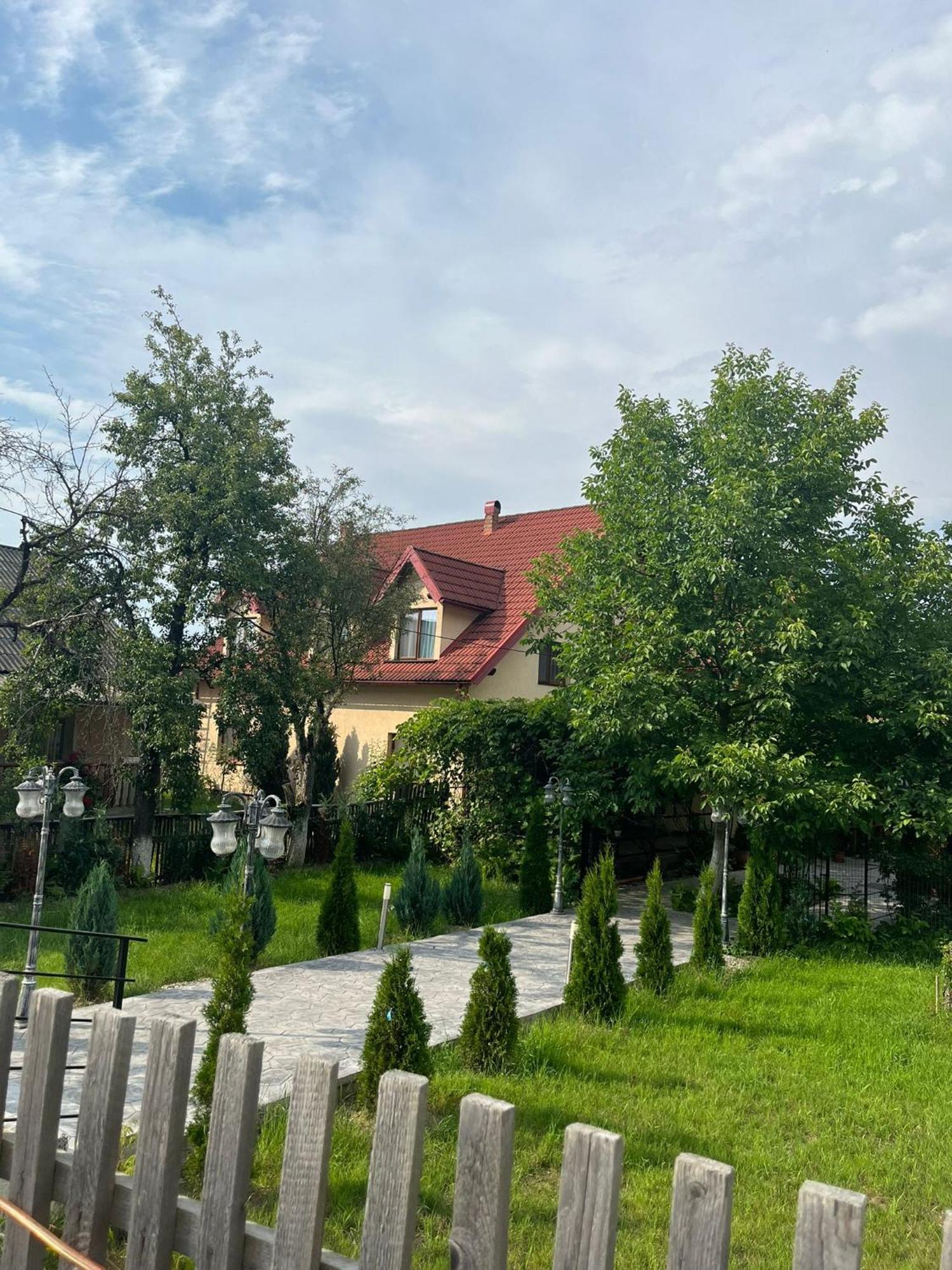 Kilometru108 Hotel Leordina Luaran gambar