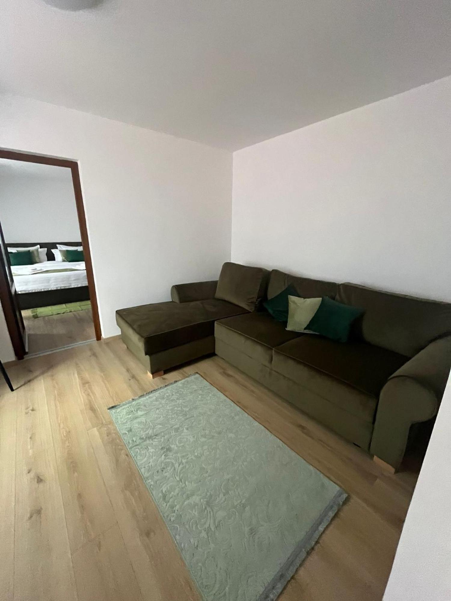 Kilometru108 Hotel Leordina Luaran gambar