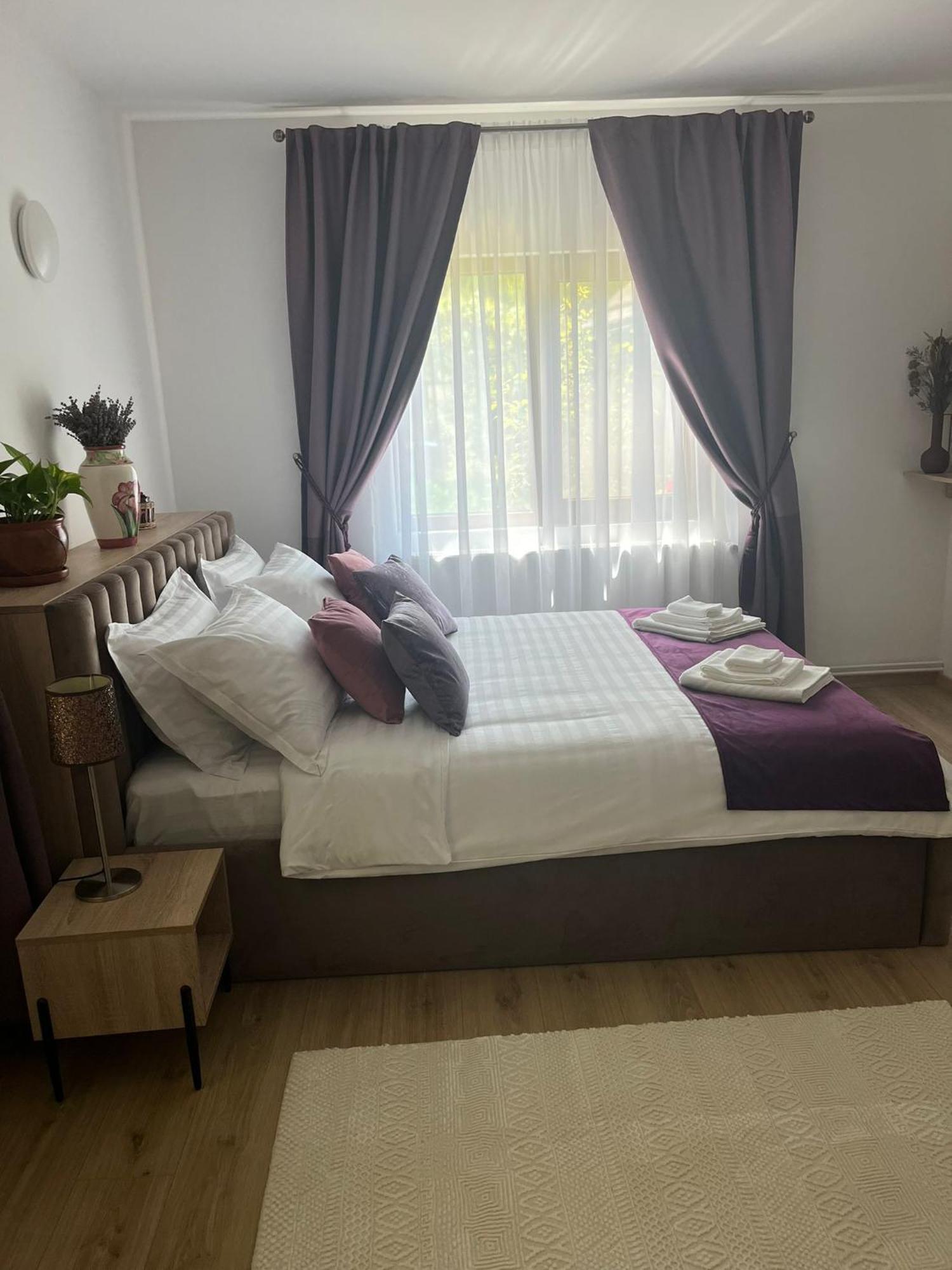 Kilometru108 Hotel Leordina Luaran gambar